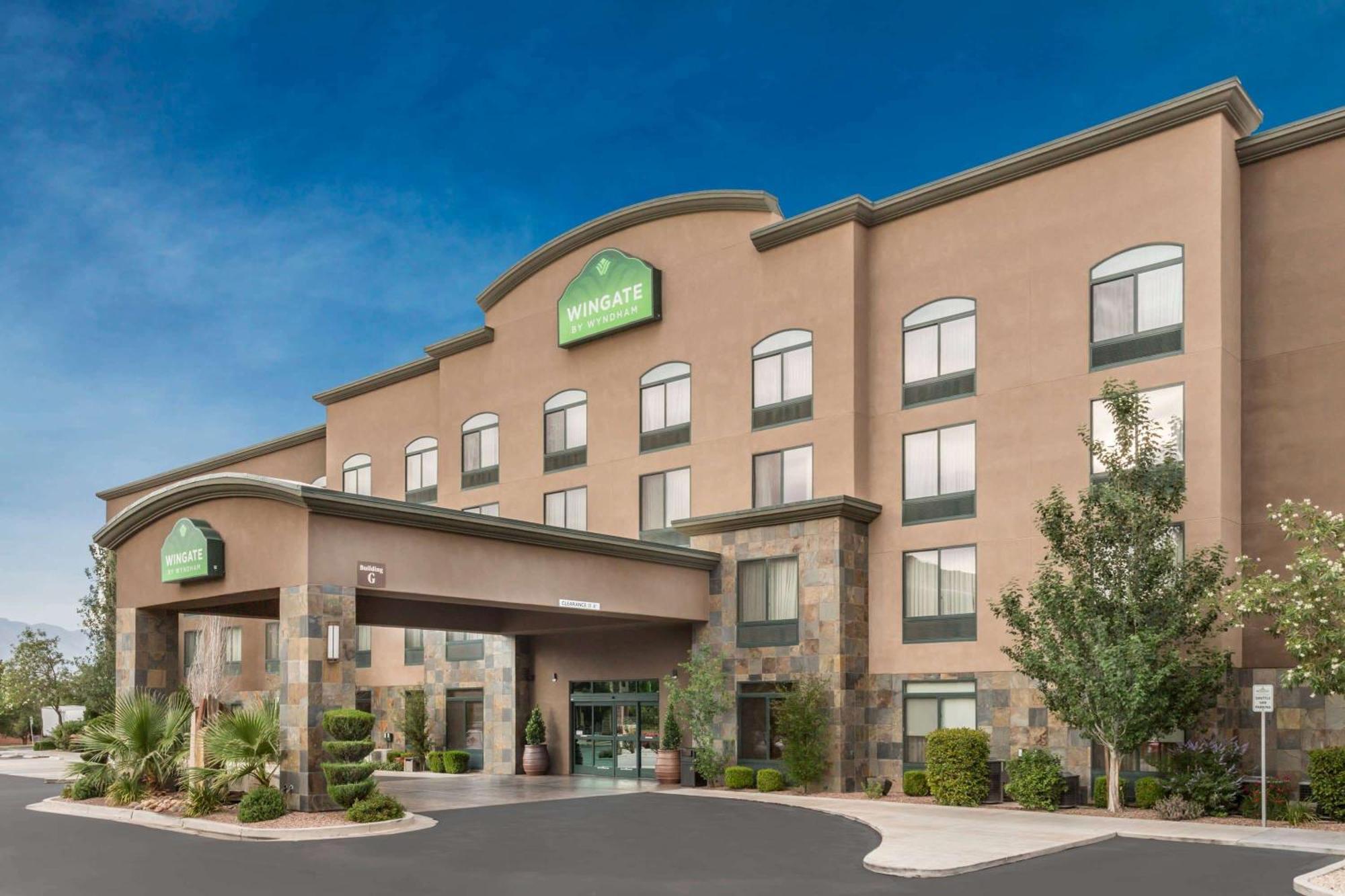 5 Airport Hotels Near Saint George Parks Div Worth Booking